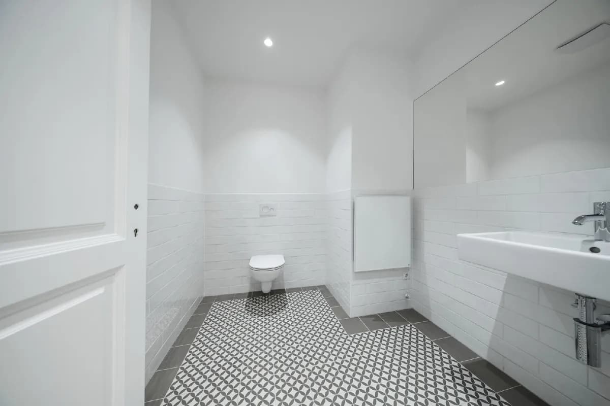 12-Zimmer-Gewerbeimmobilie mieten in Wien – 270 m², € 6.761 – Bild 22 von 30