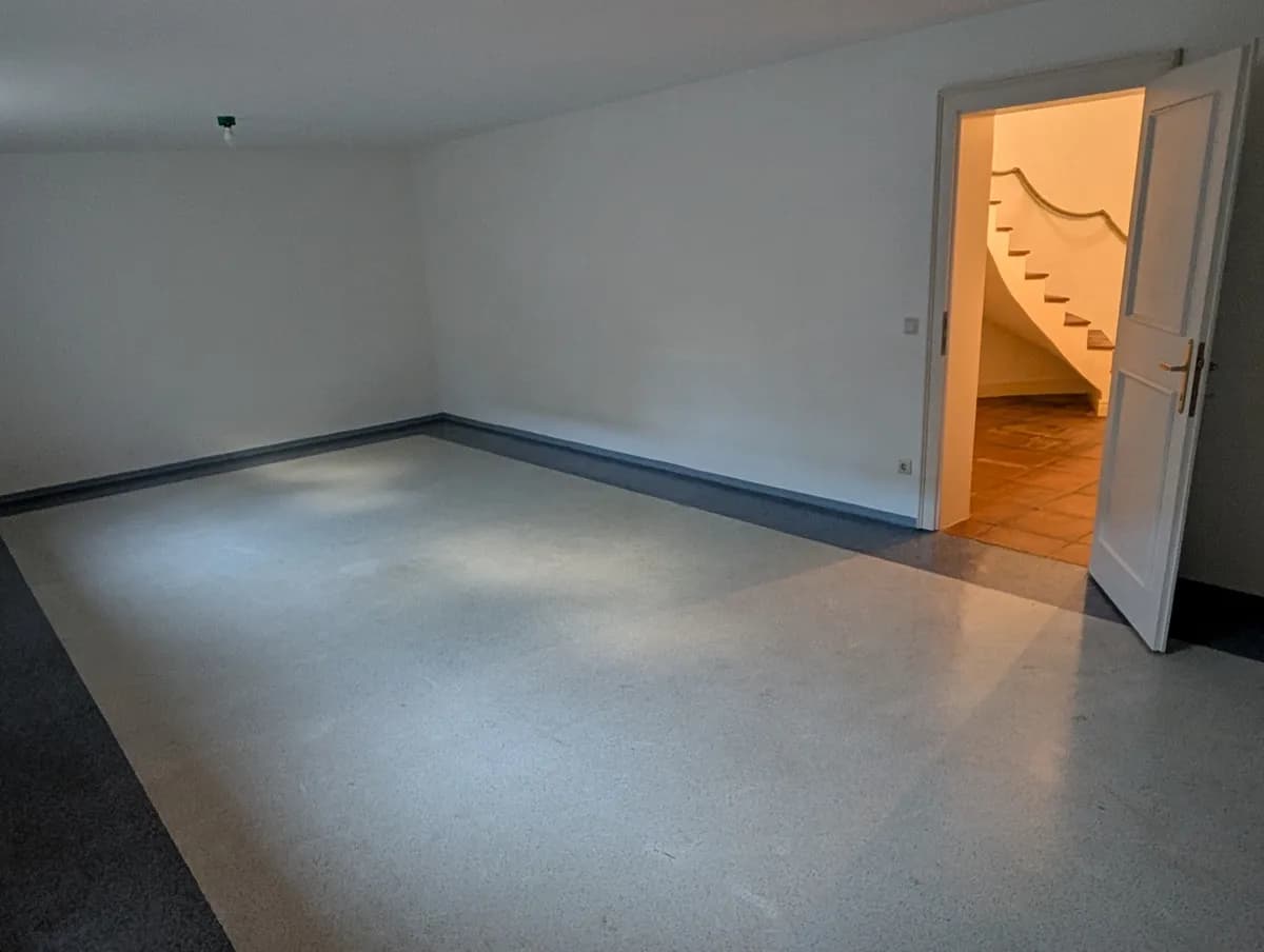 17-Zimmer-Haus mieten in Salzburg-Umgebung – 220 m², € 3.600 – Bild 48 von 54