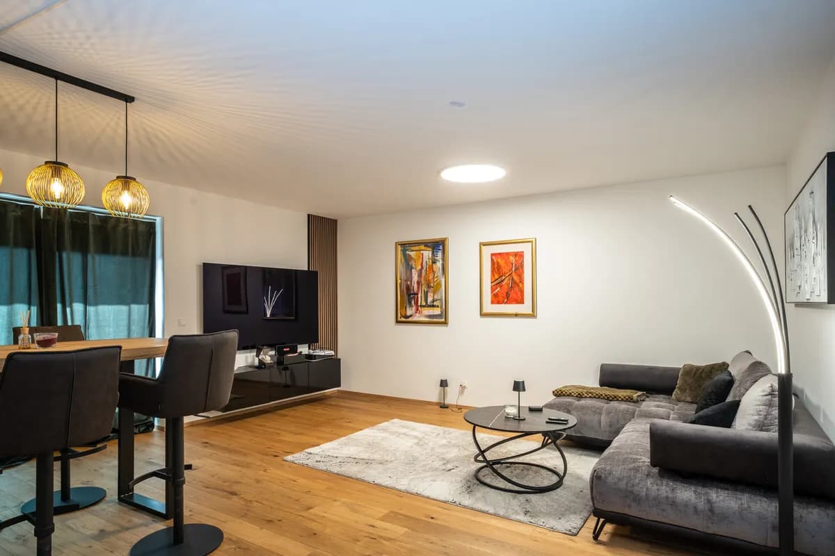 2-Zimmer-Wohnung kaufen in Wels – 55 m², € 225.000 – Bild 2 von 18