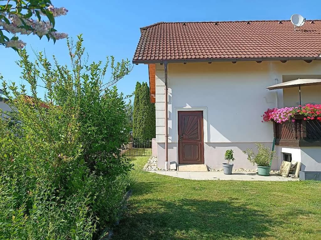 3-Zimmer-Haus mieten in Horn – 130 m², € 1.050 – Bild 17 von 24