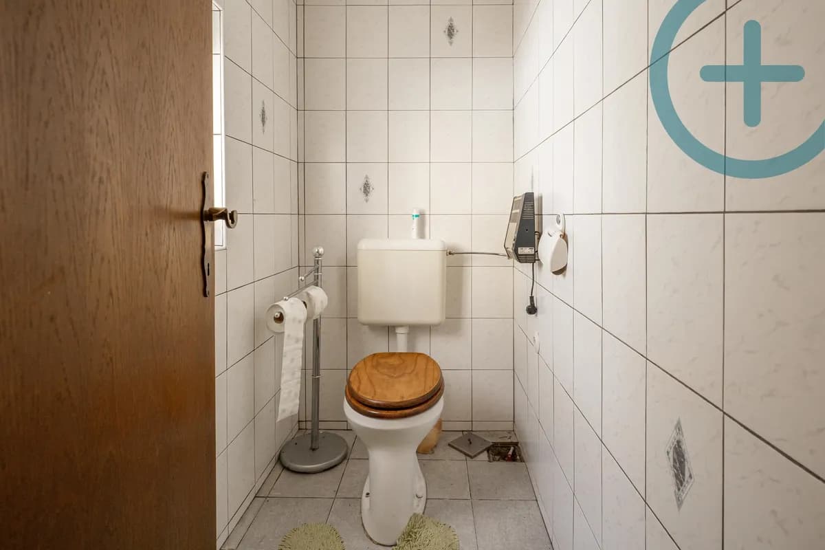 6-Zimmer-Haus kaufen in Neunkirchen – 119,87 m², € 198.000 – Bild 10 von 20