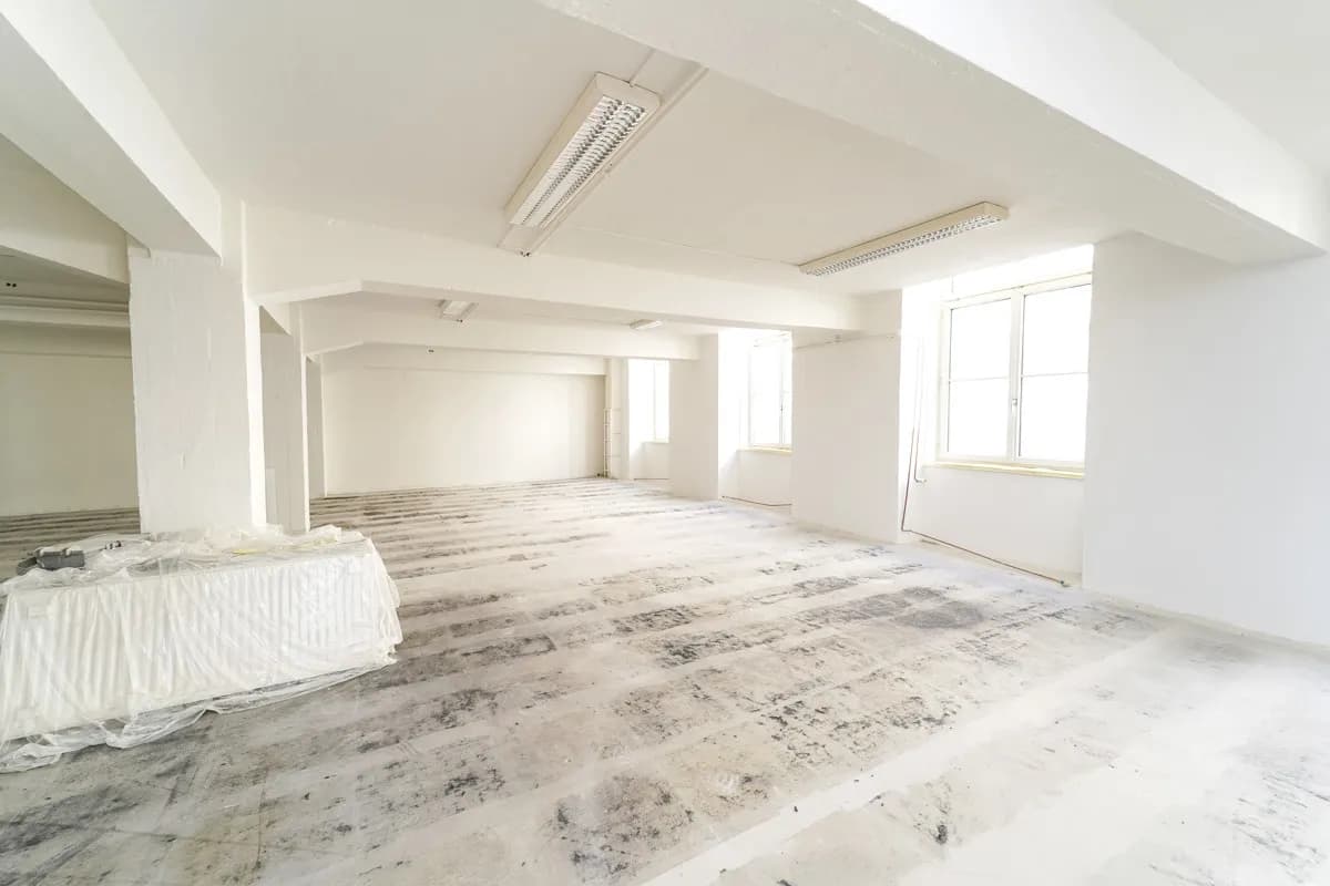 Gewerbeimmobilie mieten in Wien – 902 m², € 7 – Bild 7 von 14