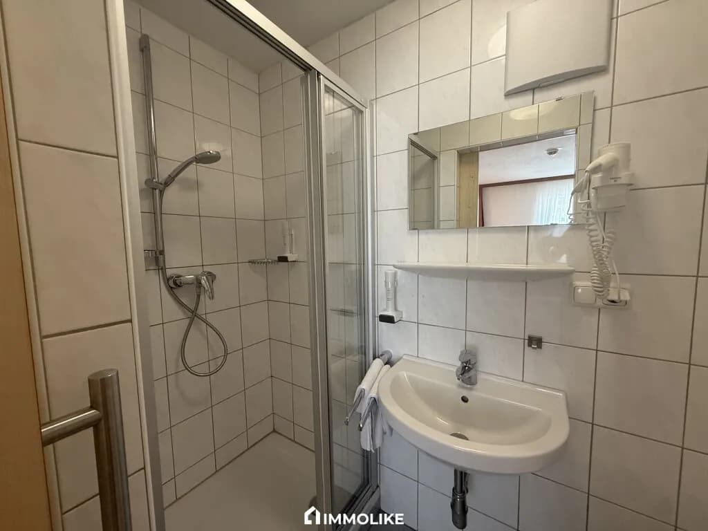 11-Zimmer-Gewerbeimmobilie kaufen in Gmunden – 88,28 m², € 490.000 – Bild 17 von 34