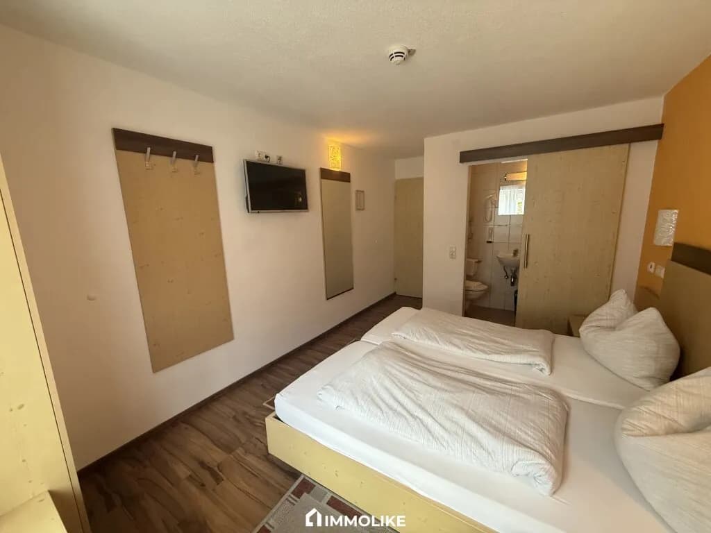 11-Zimmer-Gewerbeimmobilie kaufen in Gmunden – 88,28 m², € 490.000 – Bild 20 von 34