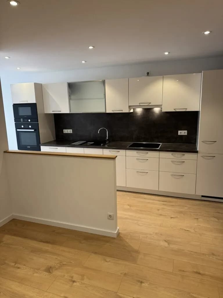 4-Zimmer-Wohnung mieten in Wien – 83 m², € 1.837 – Bild 2 von 10
