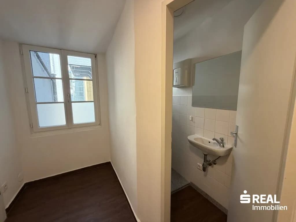 Gewerbeimmobilie mieten in Linz – 251 m², € 3.750 – Bild 16 von 16
