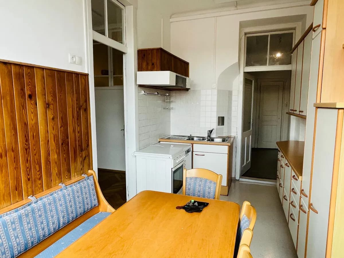 4-Zimmer-Wohnung mieten in Graz – 120 m², € 895 – Bild 5 von 9