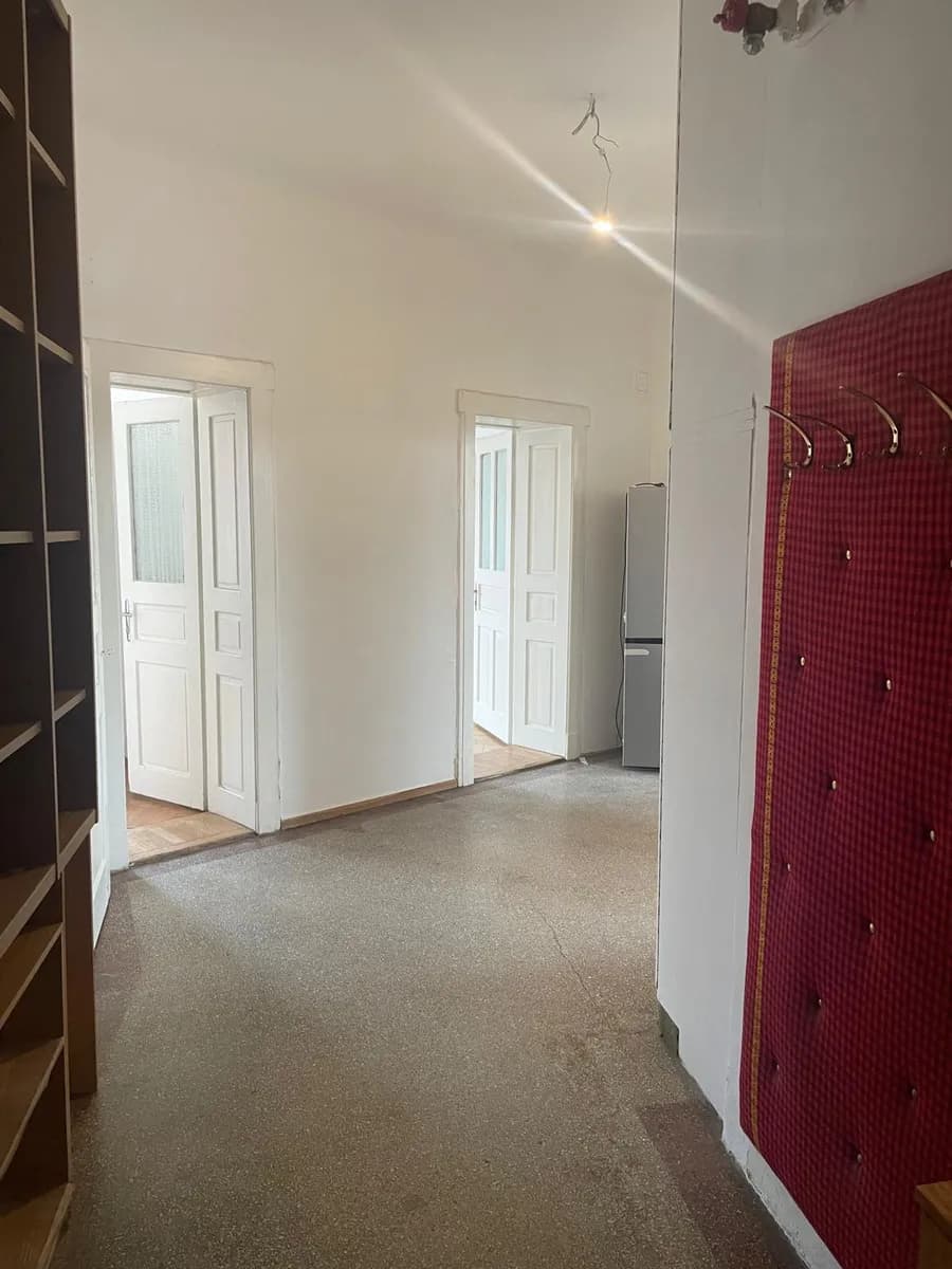 4-Zimmer-Wohnung mieten in Graz – 120 m², € 895 – Bild 8 von 9