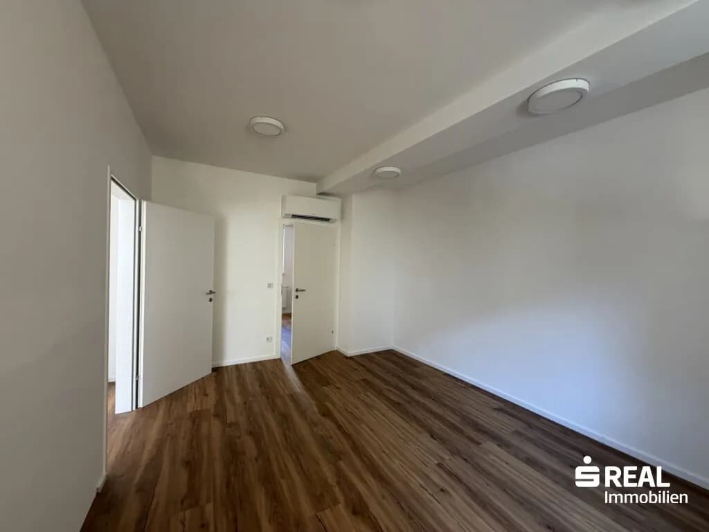 Gewerbeimmobilie mieten in Linz – 243 m², € 3.750 – Bild 10 von 16