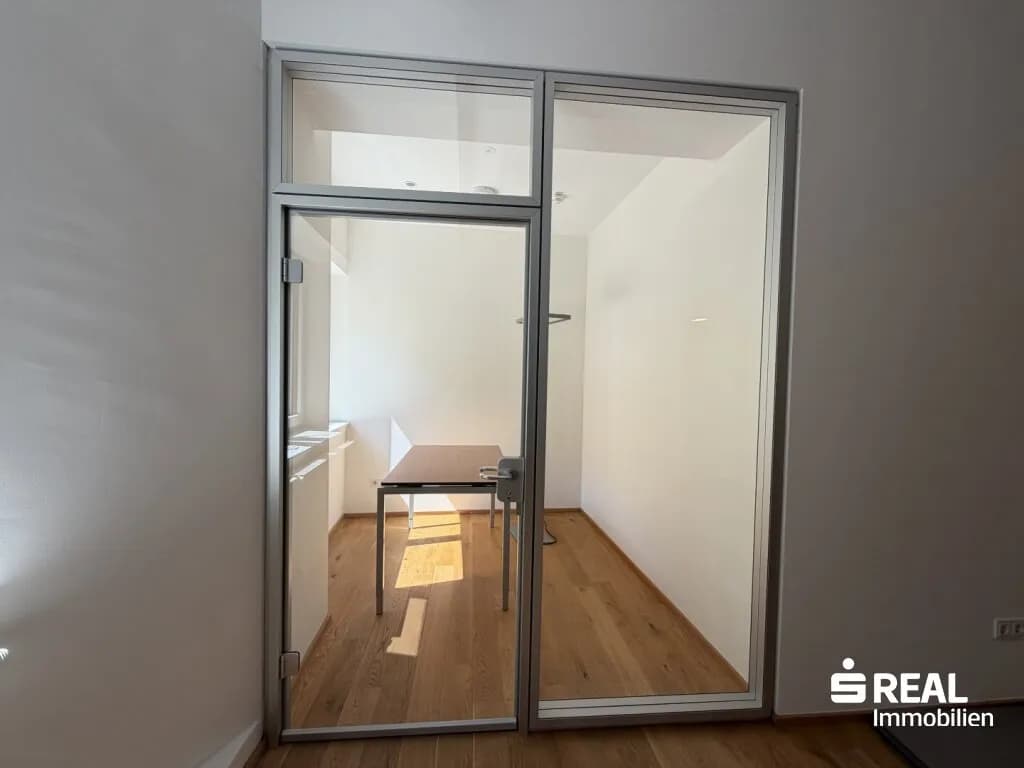 Gewerbeimmobilie mieten in Linz – 243 m², € 3.750 – Bild 15 von 16