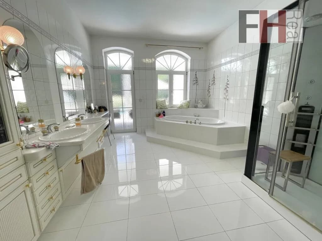 Immobilie kaufen in Sankt Pölten Land – 1 464 m², € 1.850.000 – Bild 16 von 22