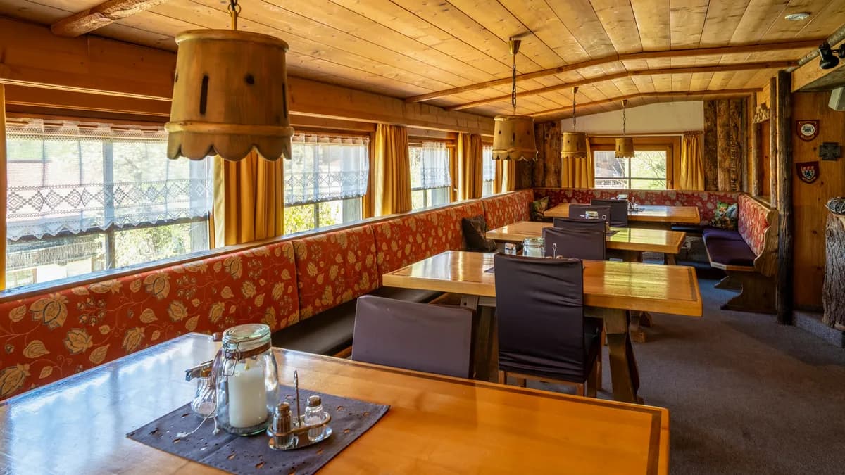 Gewerbeimmobilie kaufen in Zell am See – 980 m², € 2.497.000 – Bild 26 von 32