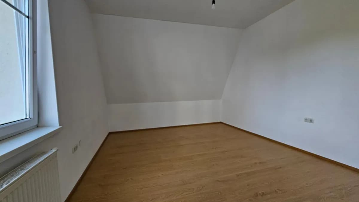 2-Zimmer-Wohnung mieten in Steyr – 47,97 m², € 552 – Bild 3 von 7