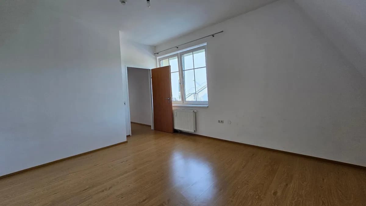 2-Zimmer-Wohnung mieten in Steyr – 47,97 m², € 552 – Bild 4 von 7