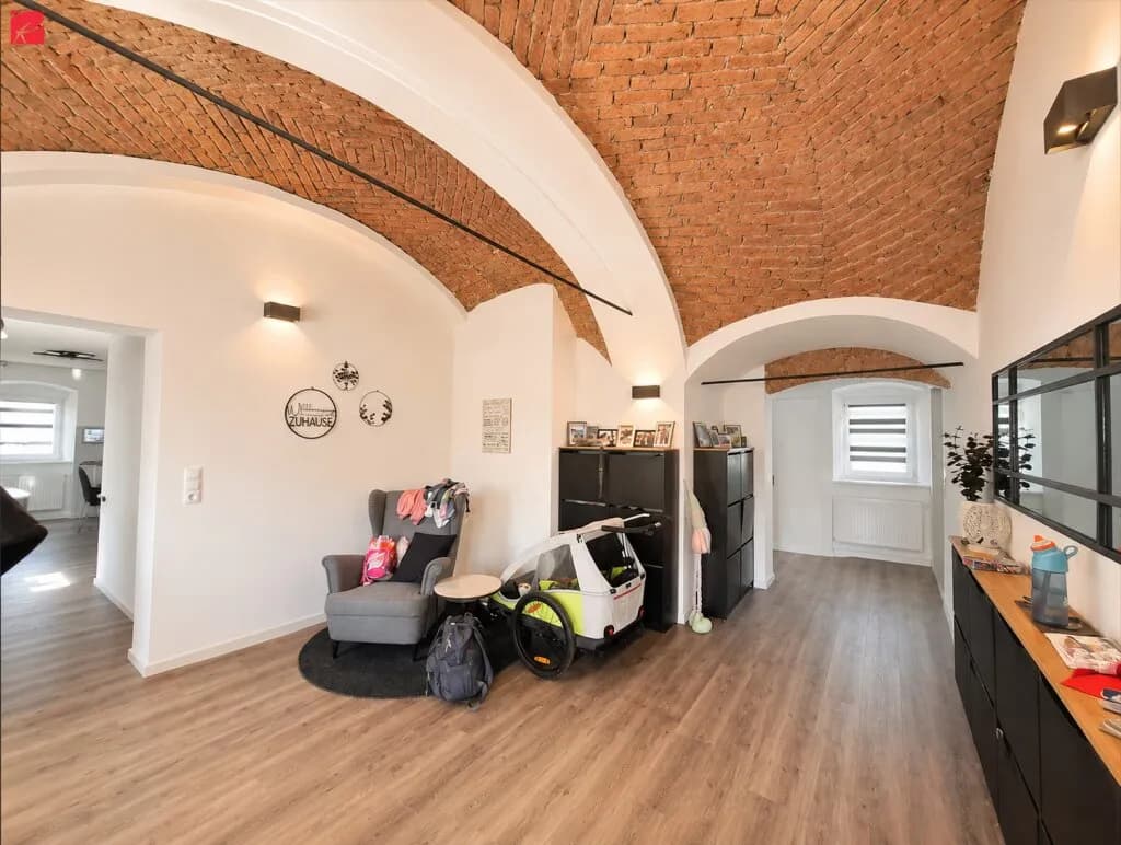 6-Zimmer-Haus kaufen in Weiz – 257 m², € 399.999