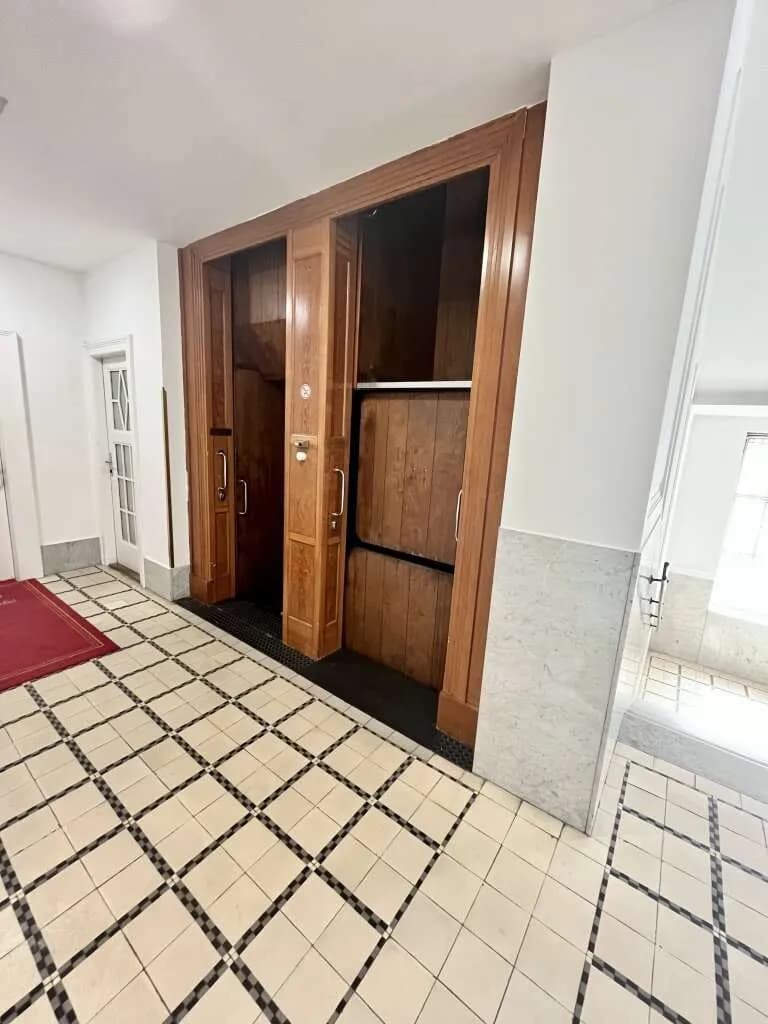 5-Zimmer-Gewerbeimmobilie mieten in Wien – 222 m², € 5.978 – Bild 5 von 10