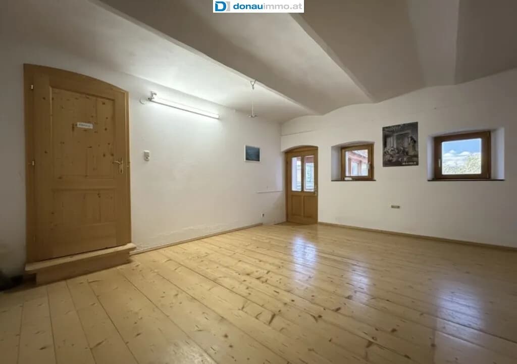 Haus kaufen in Krems Land – 350 m², € 398.000 – Bild 4 von 25