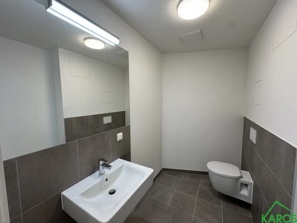 2-Zimmer-Gewerbeimmobilie mieten in Wien – 147 m², € 1.946 – Bild 18 von 31