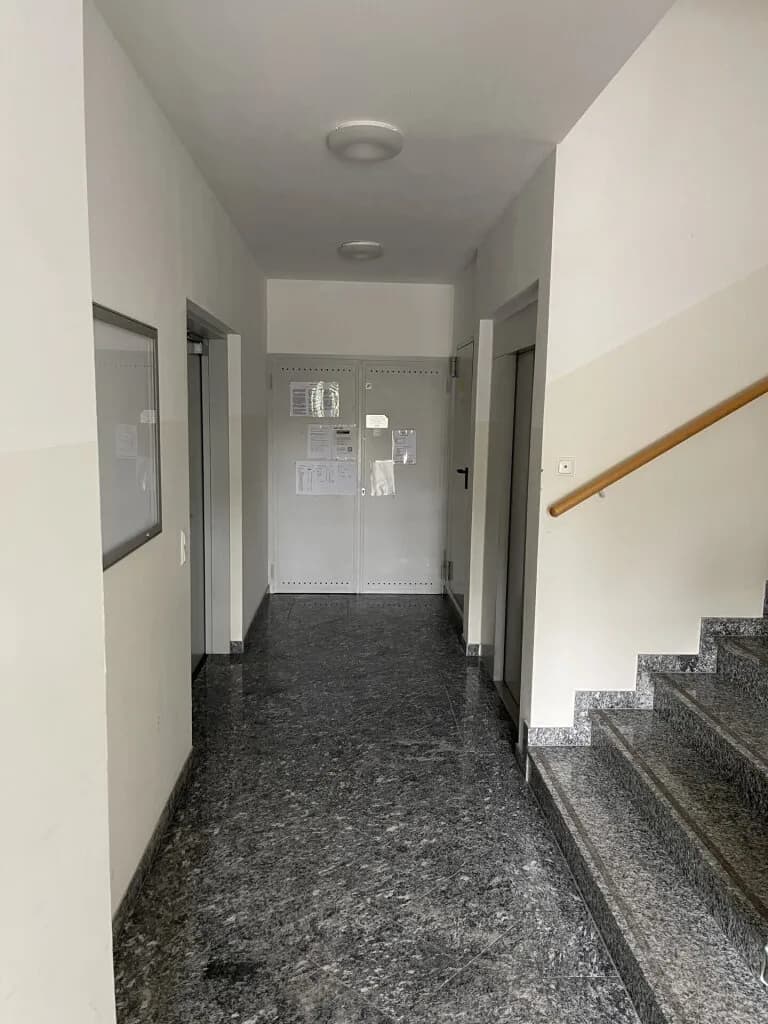 5-Zimmer-Gewerbeimmobilie mieten in Baden – 120 m², € 1.781 – Bild 6 von 17