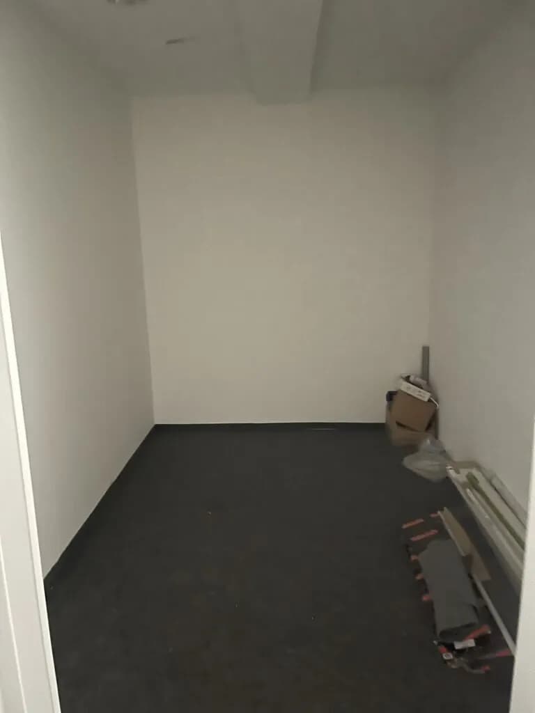 5-Zimmer-Gewerbeimmobilie mieten in Baden – 120 m², € 1.781 – Bild 16 von 17