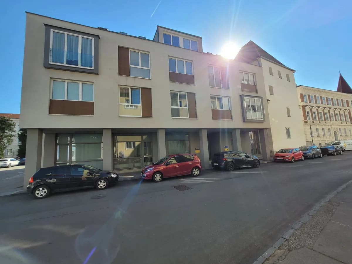 2-Zimmer-Wohnung mieten in Krems an der Donau – 65,13 m², € 1.026 – Bild 2 von 26