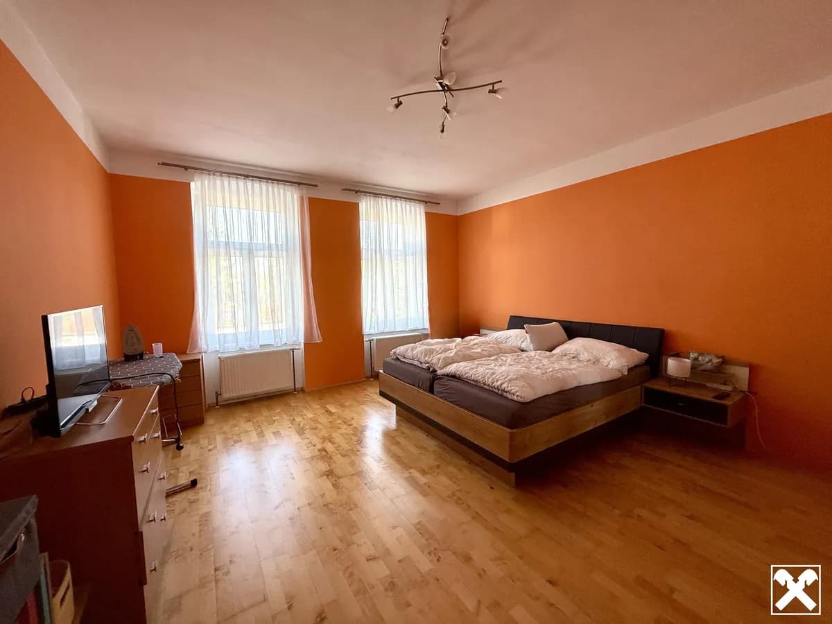 8-Zimmer-Haus kaufen in Hollabrunn – 201 m², € 649.000 – Bild 18 von 23