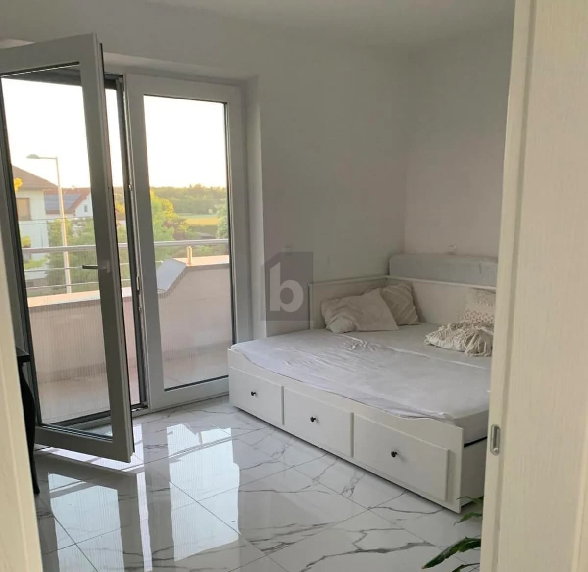 11-Zimmer-Gewerbeimmobilie kaufen in Amstetten – 376 m², € 1.050.000