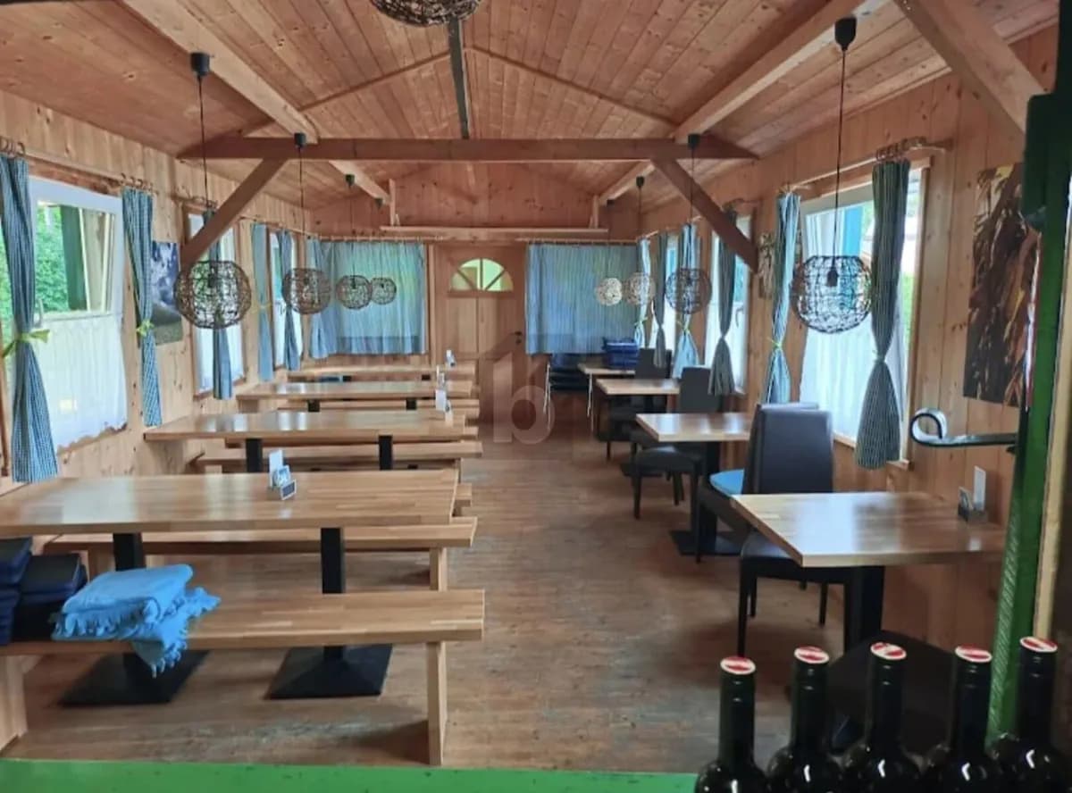 Gewerbeimmobilie kaufen in Tulln – 294 m², € 68.000 – Bild 3 von 6