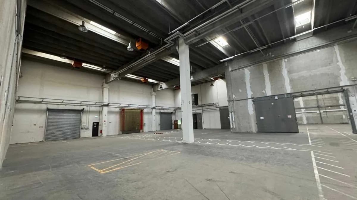 Gewerbeimmobilie mieten in Mödling – 4 008 m², € 7 – Bild 2 von 18