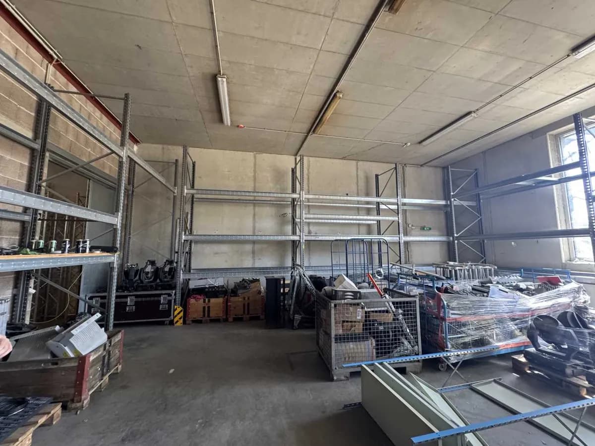 Gewerbeimmobilie mieten in Wien – 244 m², € 15 – Bild 10 von 18