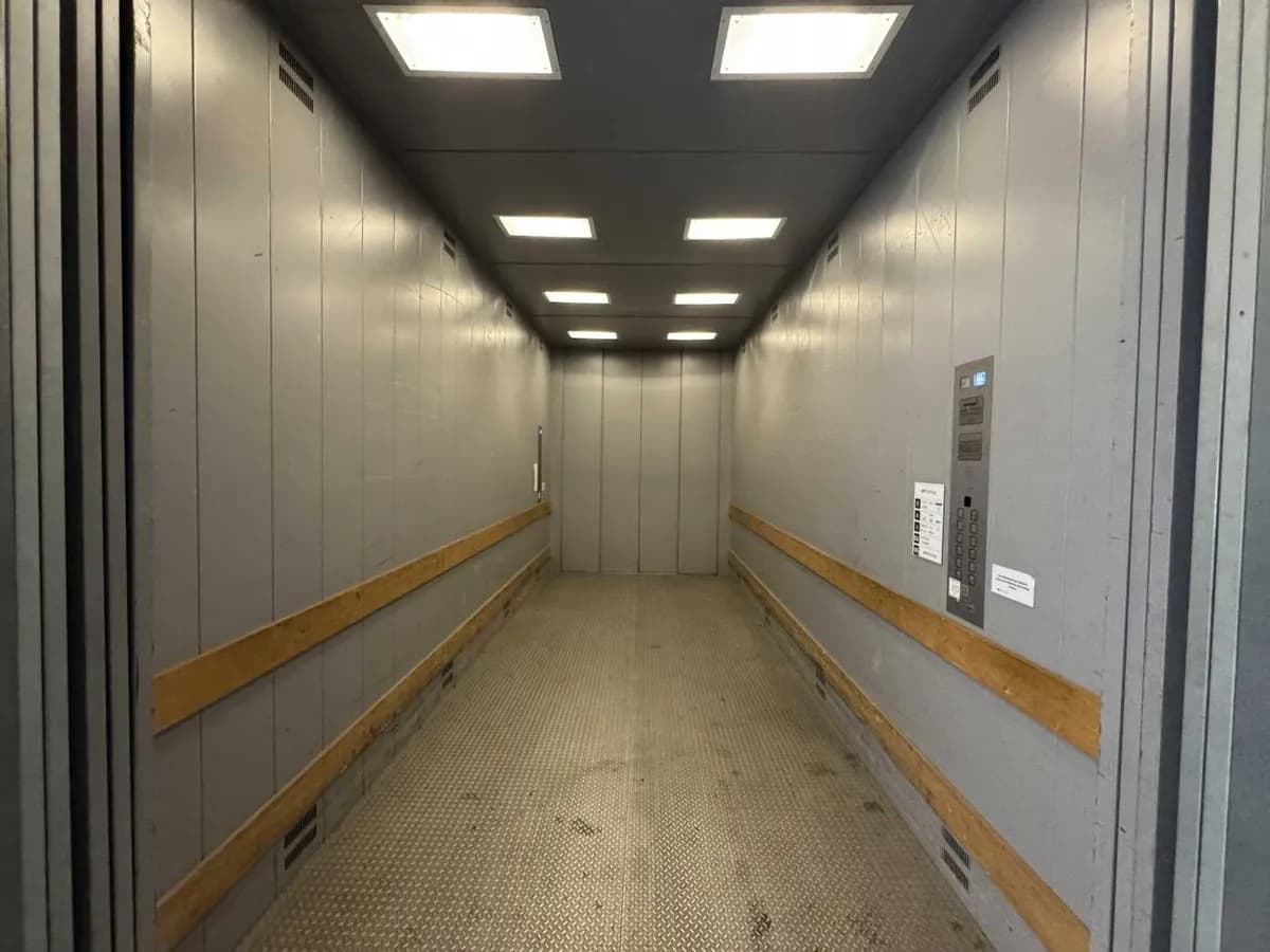 Gewerbeimmobilie mieten in Wien – 244 m², € 15 – Bild 13 von 18