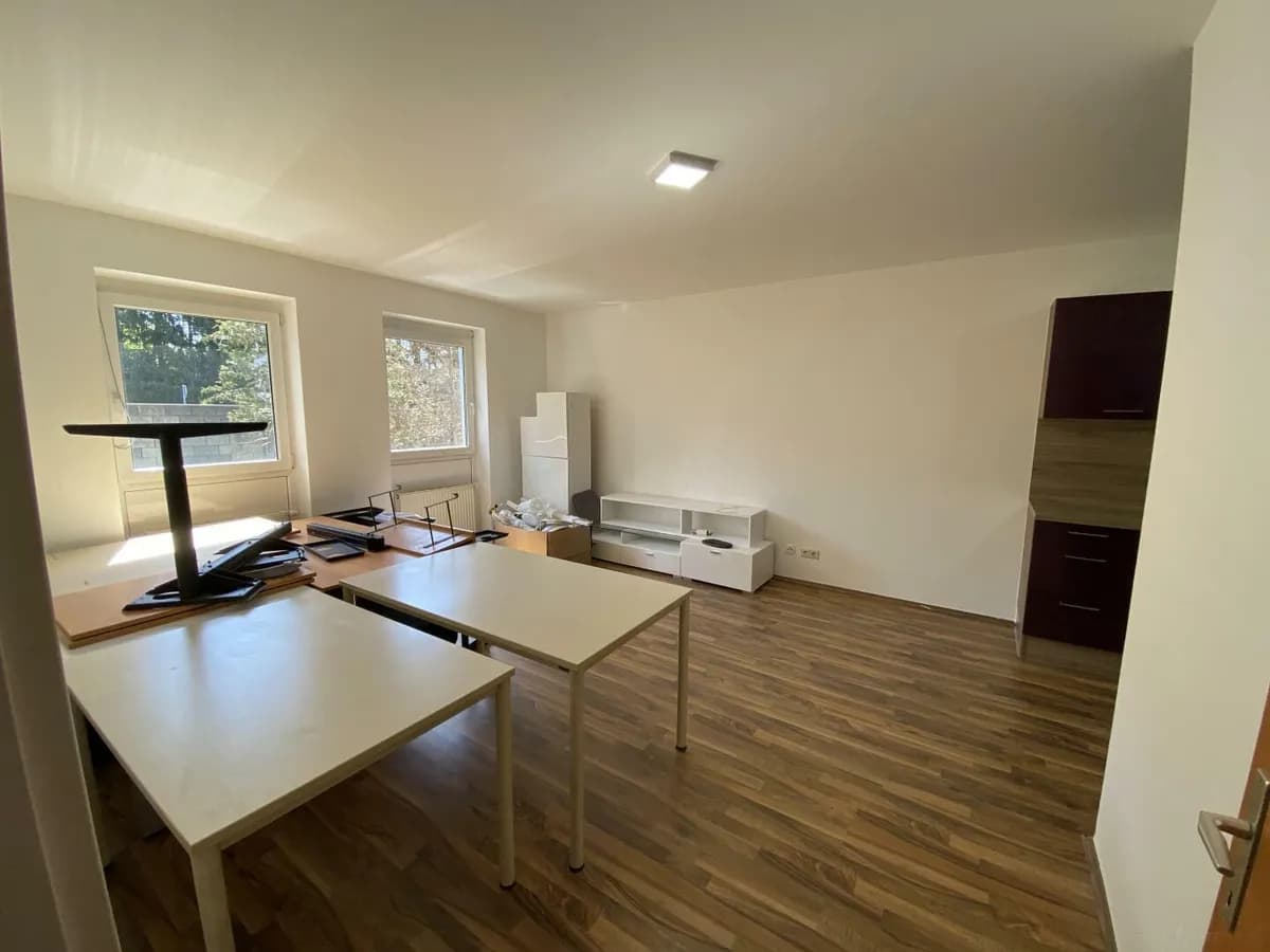 4-Zimmer-Gewerbeimmobilie mieten in Graz – 75 m², € 800 – Bild 9 von 19