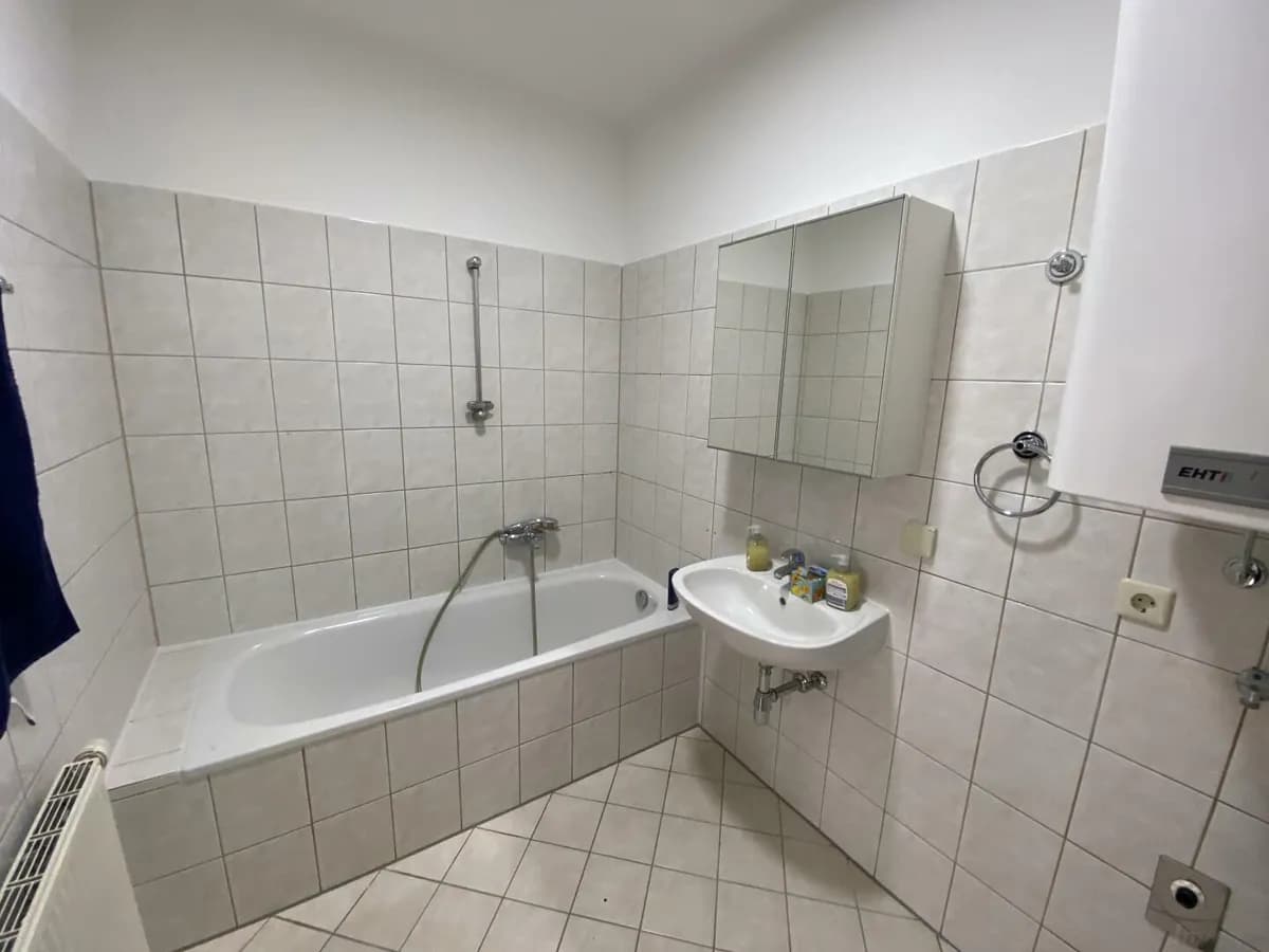4-Zimmer-Gewerbeimmobilie mieten in Graz – 75 m², € 800 – Bild 12 von 19