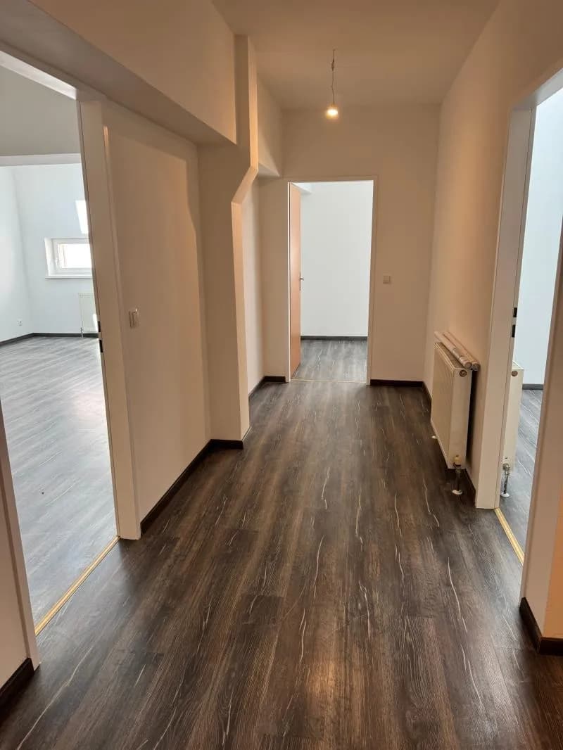 3-Zimmer-Wohnung mieten in Schwaz – 75,66 m², € 720 – Bild 2 von 10
