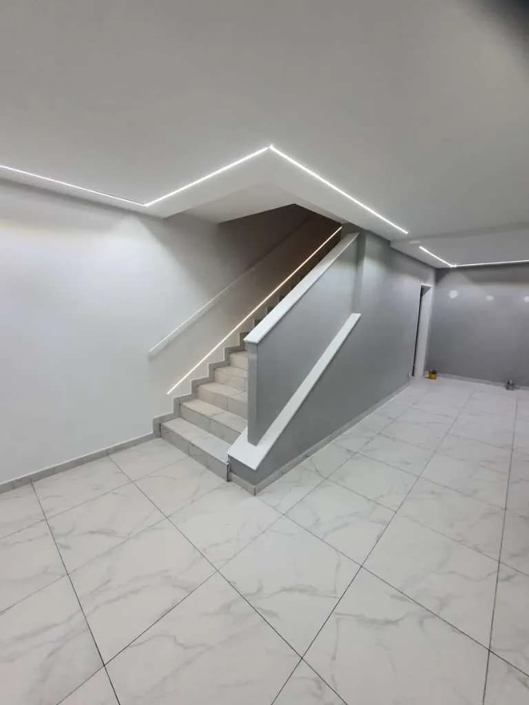 9-Zimmer-Haus mieten in Wien – 300 m², € 2.850