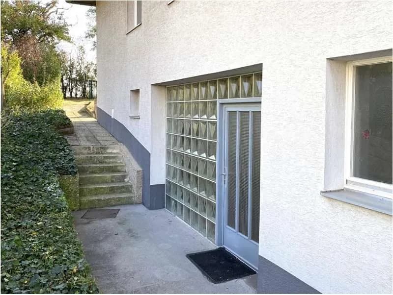 9-Zimmer-Haus mieten in Wien – 300 m², € 2.850 – Bild 5 von 10
