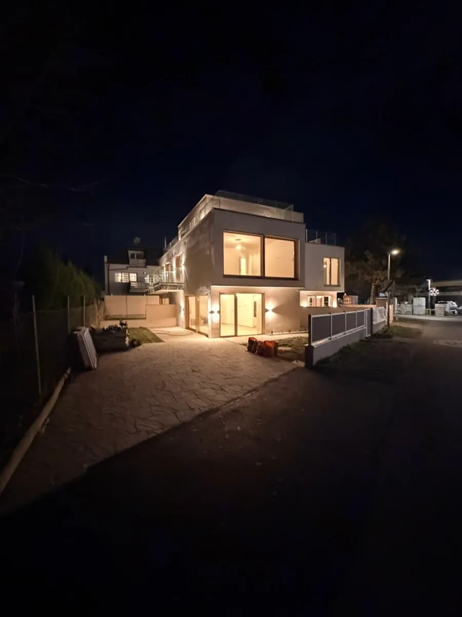 5-Zimmer-Haus mieten in Korneuburg – 180 m², € 2.390 – Bild 2 von 11