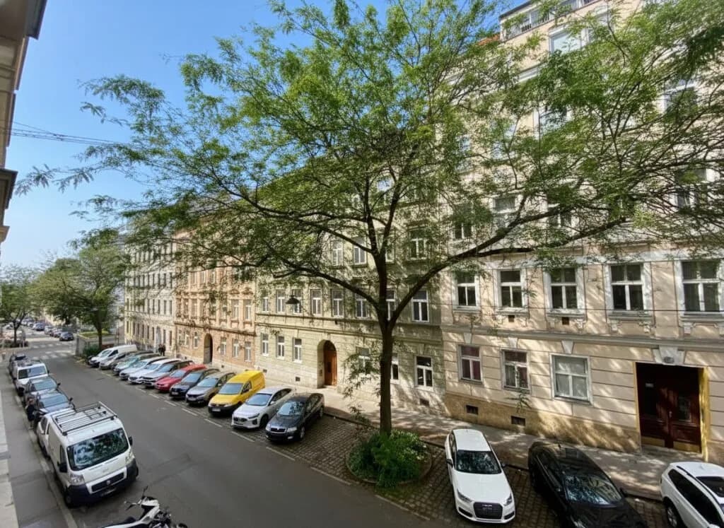 2-Zimmer-Wohnung kaufen in Wien – 45 m², € 228.000 – Bild 2 von 18