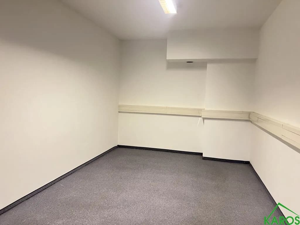6-Zimmer-Gewerbeimmobilie mieten in Wien – 256 m², € 1.664 – Bild 21 von 27