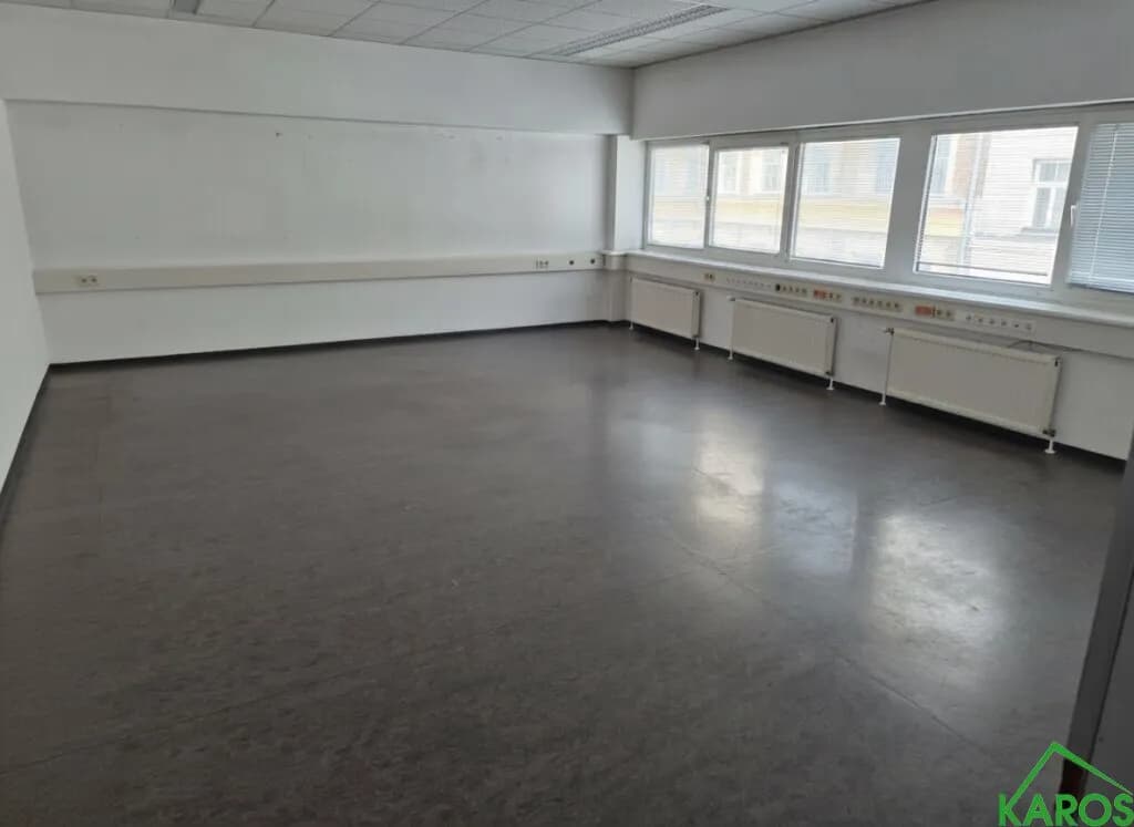 Gewerbeimmobilie mieten in Wien – 1 172 m², € 20.387 – Bild 10 von 16