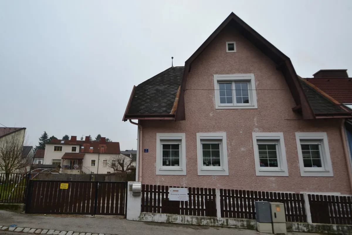 2-Zimmer-Wohnung mieten in Baden – 64 m², € 588