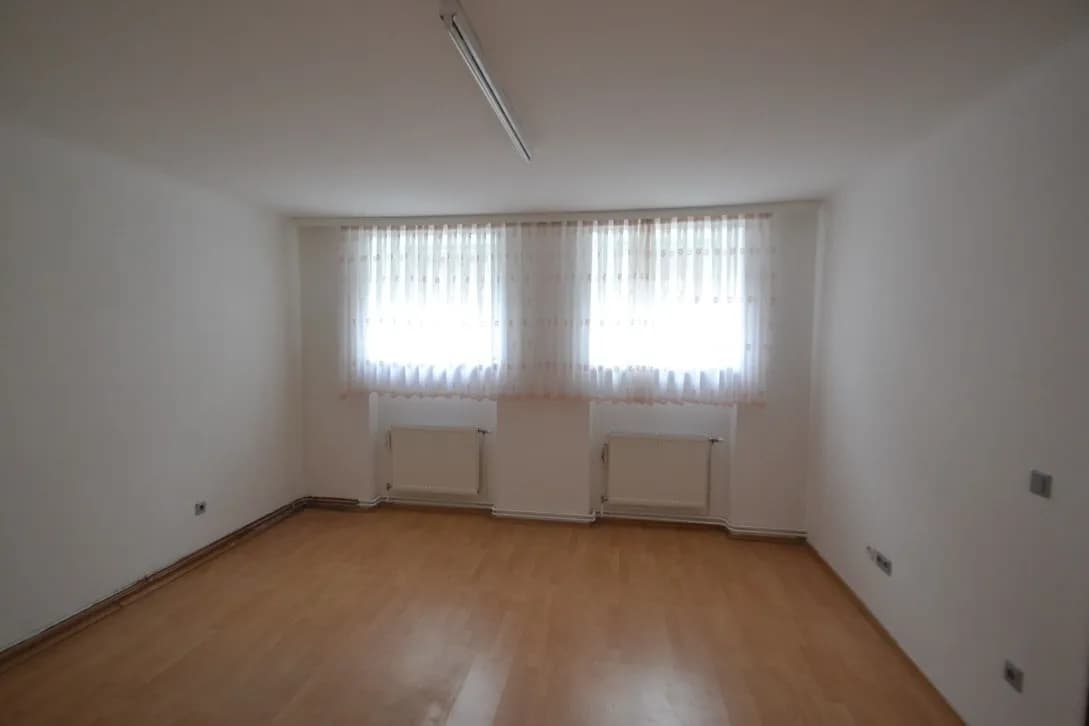 2-Zimmer-Wohnung mieten in Baden – 64 m², € 588 – Bild 7 von 10