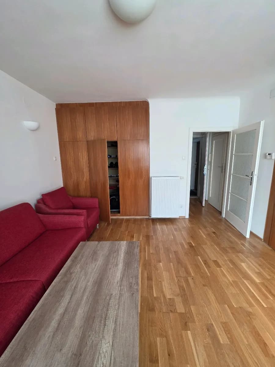 1-Zimmer-Wohnung mieten in Wien – 30 m², € 850 – Bild 3 von 12