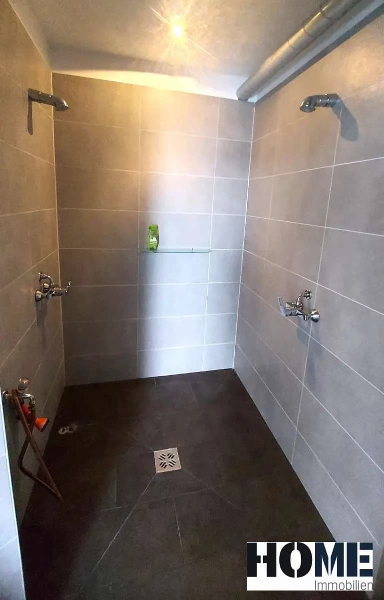 1-Zimmer-Immobilie mieten in Baden – 20 m², € 500 – Bild 7 von 7
