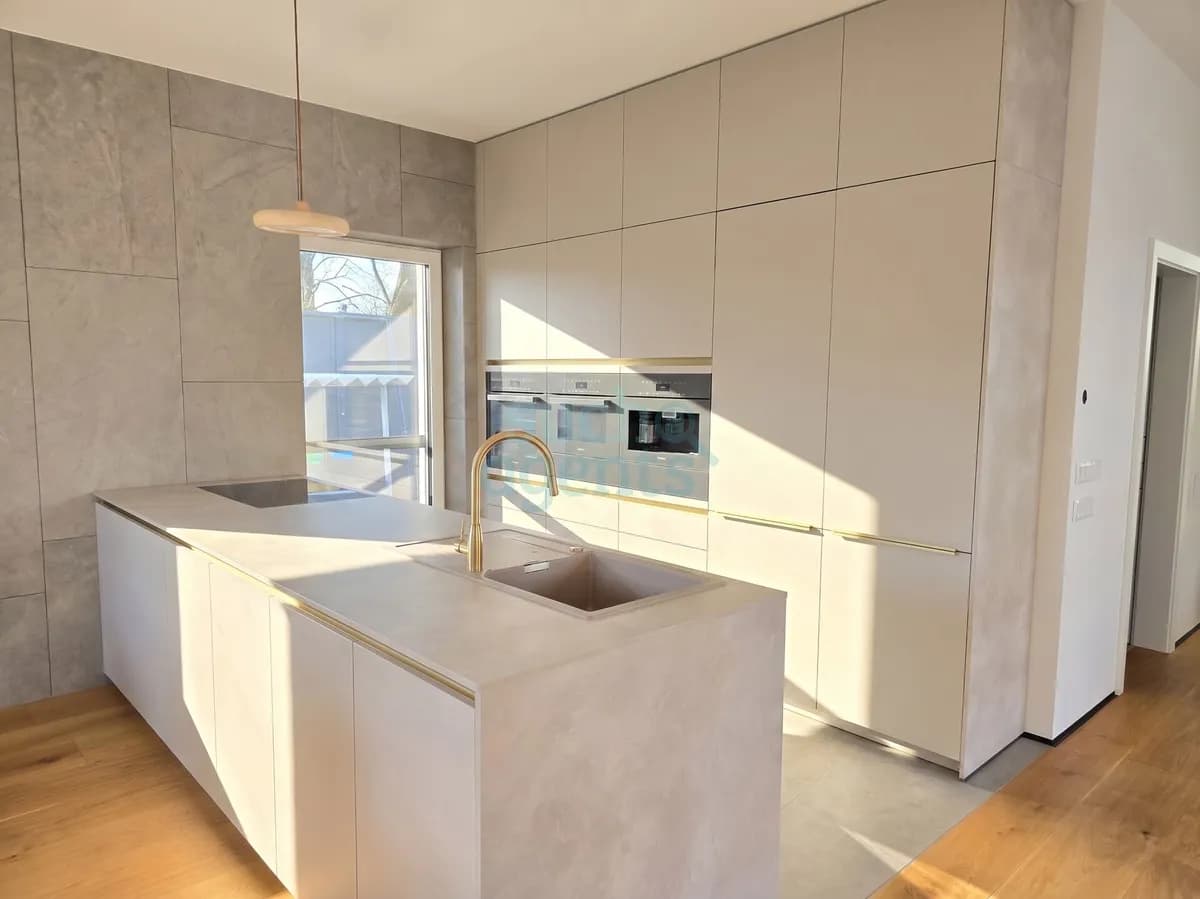 5-Zimmer-Immobilie kaufen in Eferding – 152 m², € 1.200.000 – Bild 4 von 6