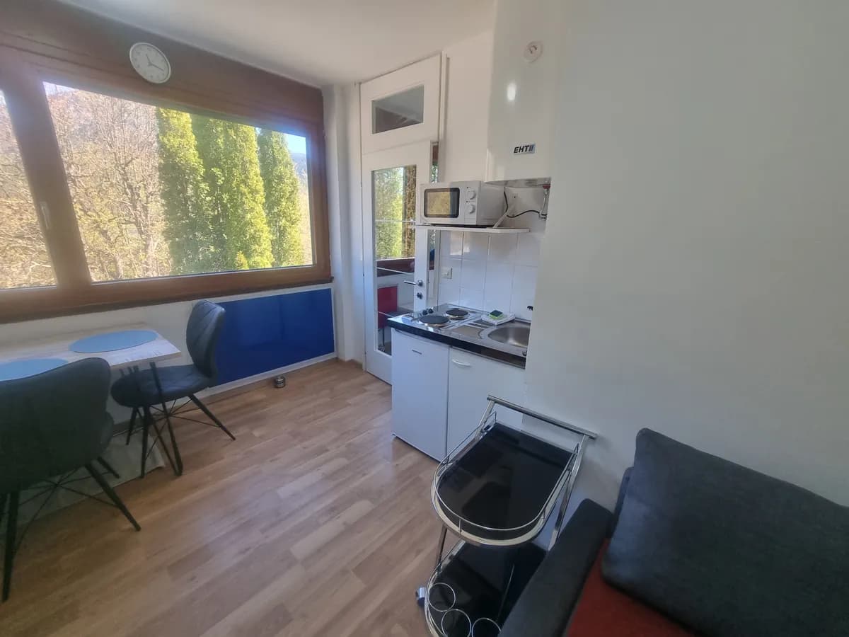 1-Zimmer-Wohnung mieten in Neunkirchen – 22 m², € 500 – Bild 2 von 7