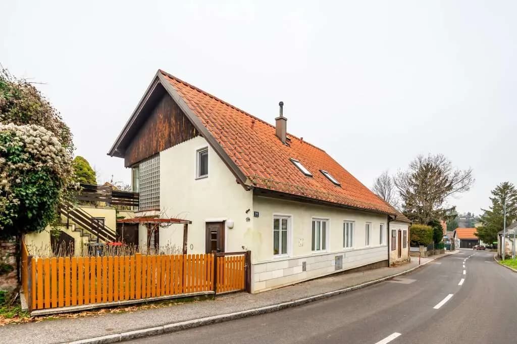 7-Zimmer-Gewerbeimmobilie kaufen in Tulln – 223 m², € 334.000 – Bild 2 von 39