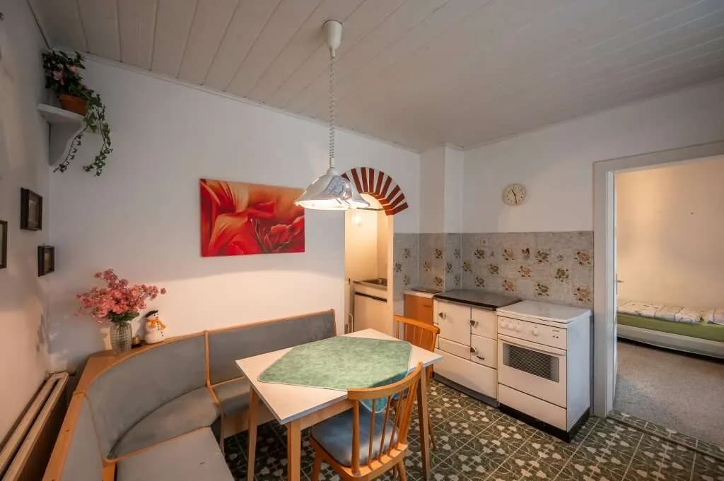 7-Zimmer-Gewerbeimmobilie kaufen in Tulln – 223 m², € 334.000 – Bild 7 von 39