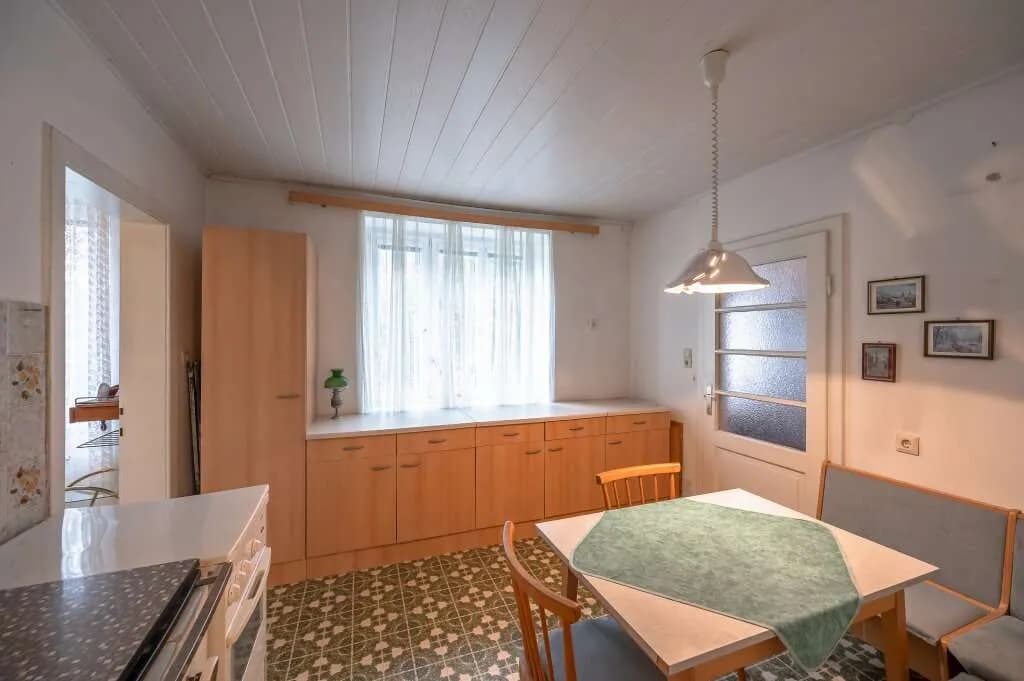 7-Zimmer-Gewerbeimmobilie kaufen in Tulln – 223 m², € 334.000 – Bild 8 von 39