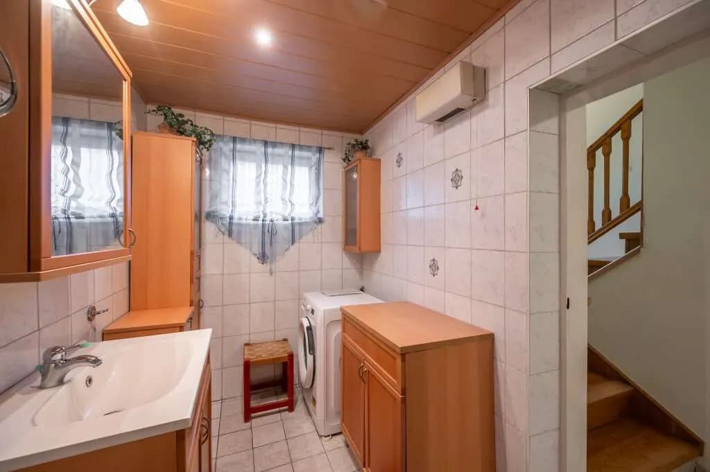 7-Zimmer-Gewerbeimmobilie kaufen in Tulln – 223 m², € 334.000 – Bild 24 von 39